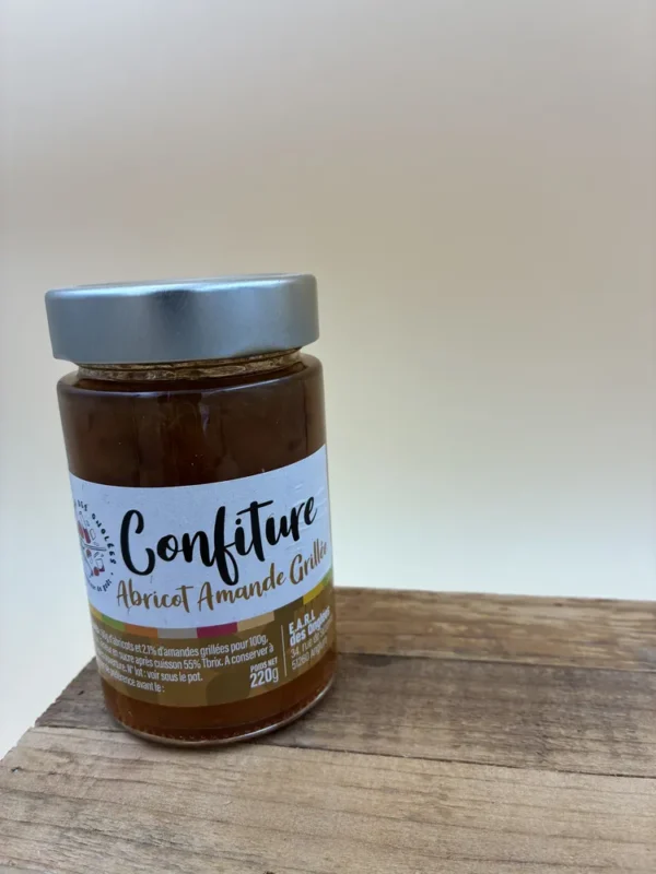Confiture d'Abricots et Amandes grillées